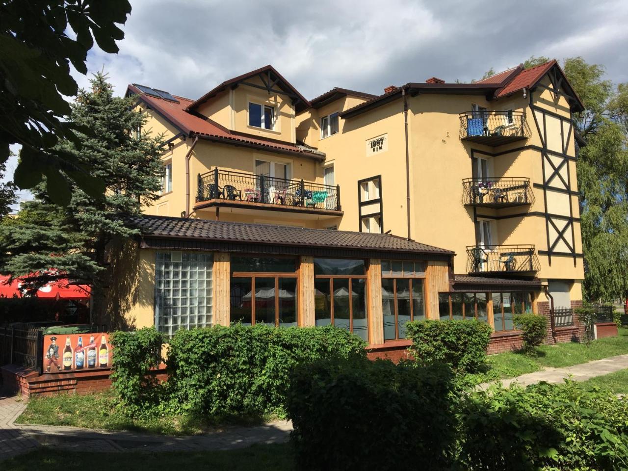 Stratos Bed and Breakfast Łeba Buitenkant foto